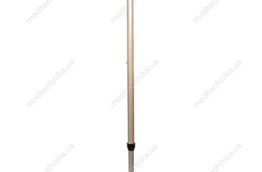 Телескопическая трость или трость на 4-х опорах: критерии выбора при нарушении баланса