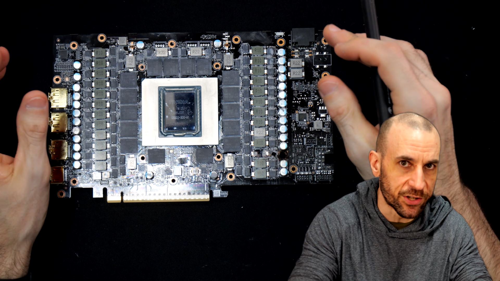 GIGABYTE RTX 5090 з новим роз'ємом 12V-2x6 прогорає на материнській платі 3