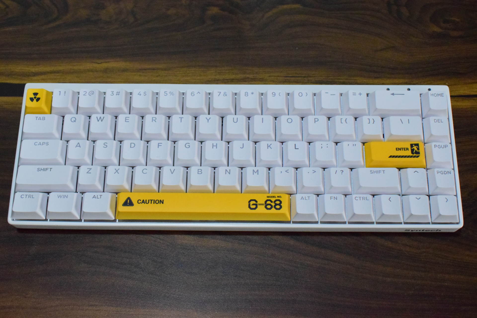 Syntech Chronos G-68: Компактна магнітна клавіатура, що вражає 10