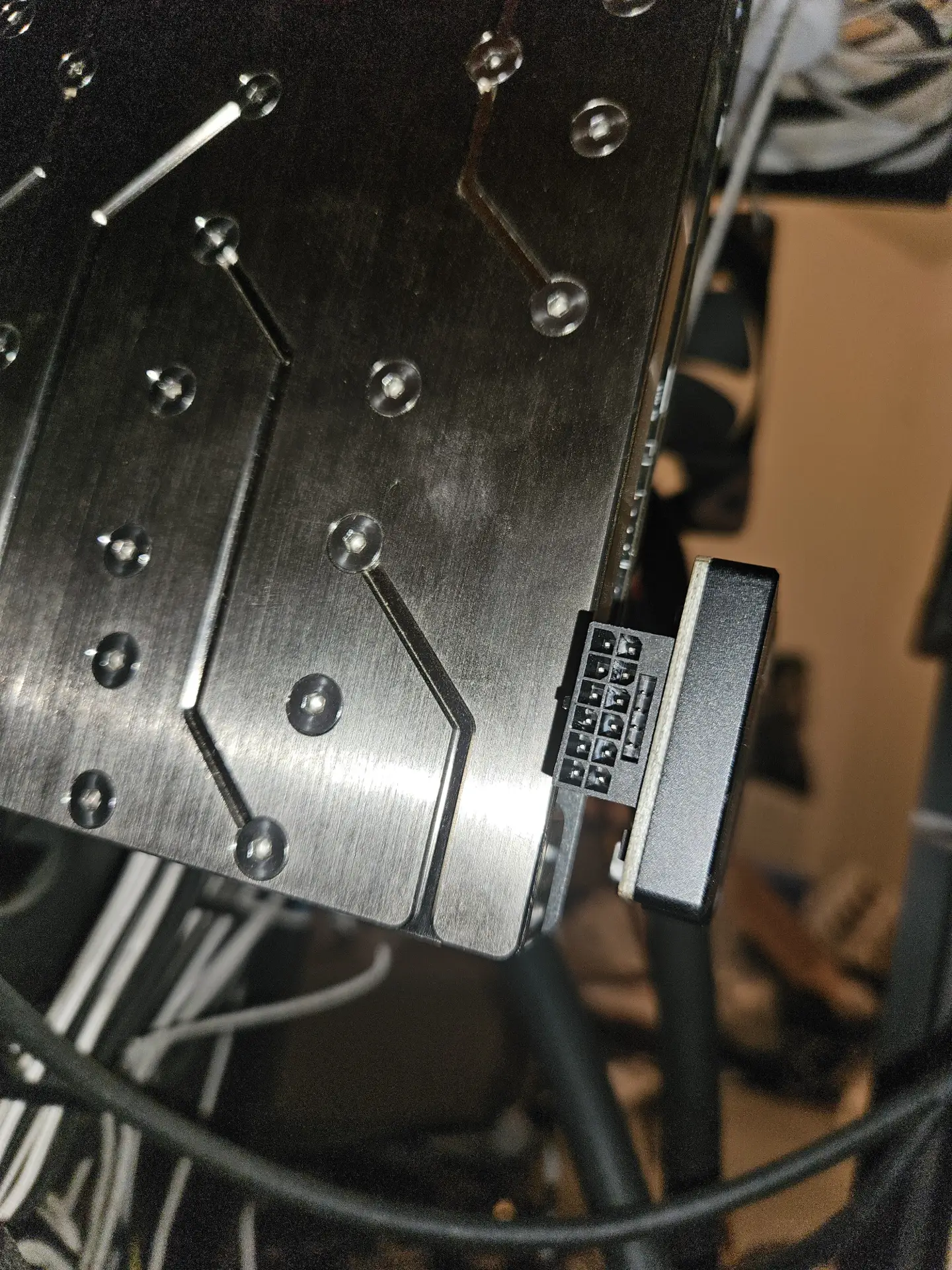 Thermal Grizzly Wireview розплавився: користувач проігнорував попередження на ROG Astral RTX 5090 з модифікацією. 3