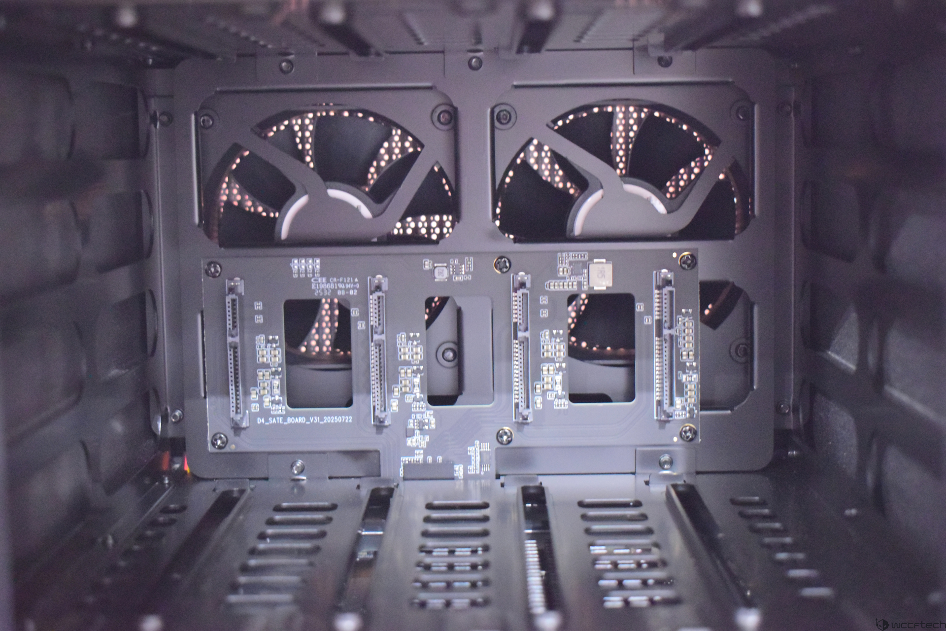 Zettlab D4: Швидкий Бюджетний AI NAS для Творців Контенту та Фотографів – Огляд 9 Zettlab D4: Швидкий Бюджетний AI NAS для Творців Контенту та Фотографів – Огляд 9