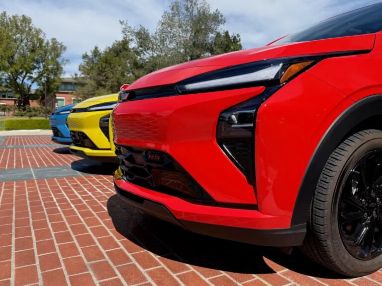 GM опановує невизначеність електромобілів завдяки Chevy Bolt 12