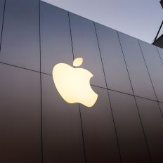 Apple посилює ШІ-зусилля: чипи M5 Pro та M5 Max розкриють потенціал Siri 3