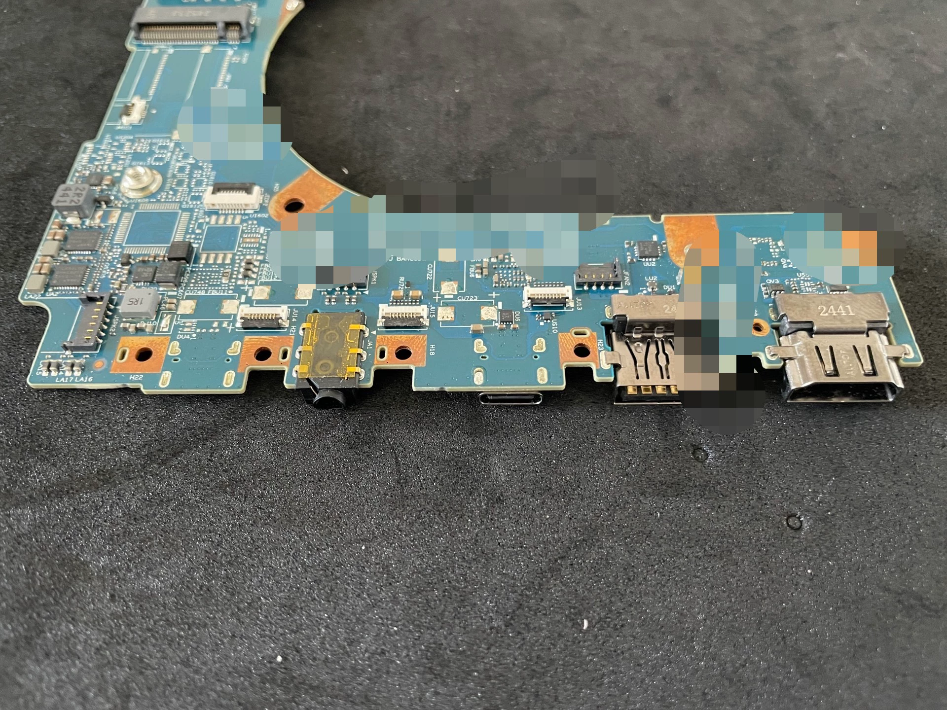 NVIDIA здивує: новий чип N1 для AI-ноутбуків вже на інженерних платах, 128 ГБ пам'яті та запуск цього року 4 NVIDIA здивує: новий чип N1 для AI-ноутбуків вже на інженерних платах, 128 ГБ пам'яті та запуск цього року 4