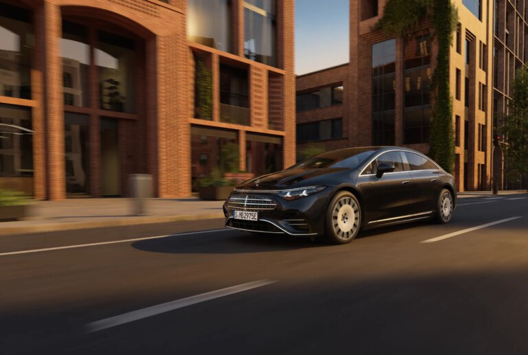 Mercedes EQS: Отримайте максимум запасу ходу та потужності заряджання після значного оновлення 19