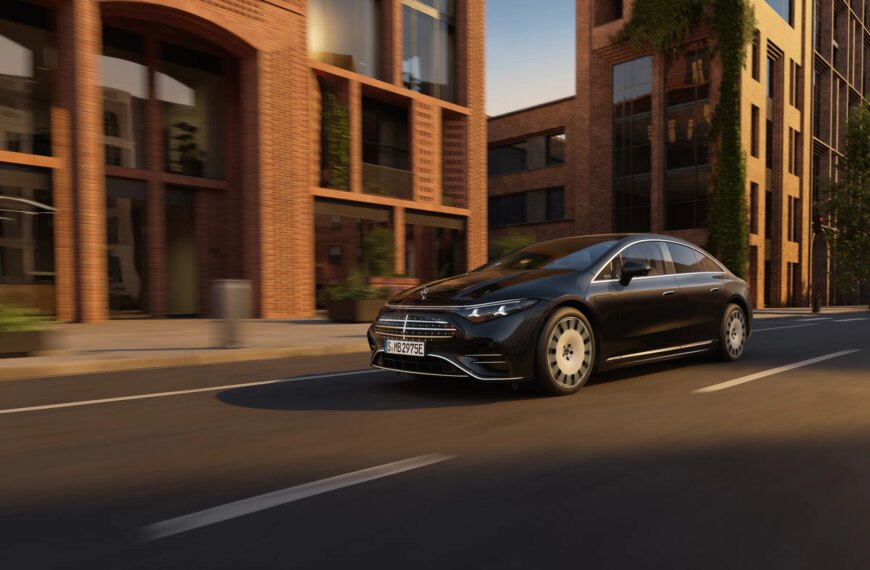 Mercedes EQS: Отримайте максимум запасу ходу та потужності заряджання після значного оновлення