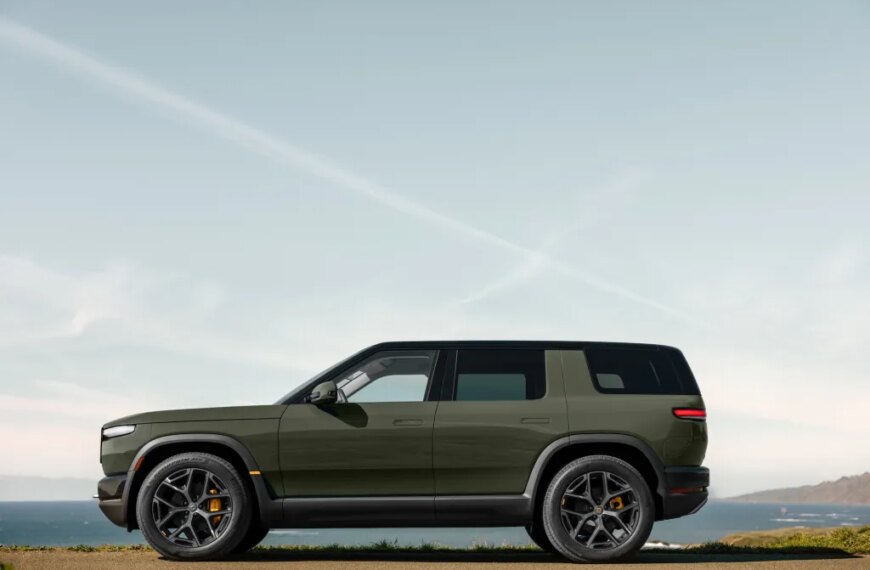 Торнадо пронісся заводом Rivian напередодні старту виробництва R2