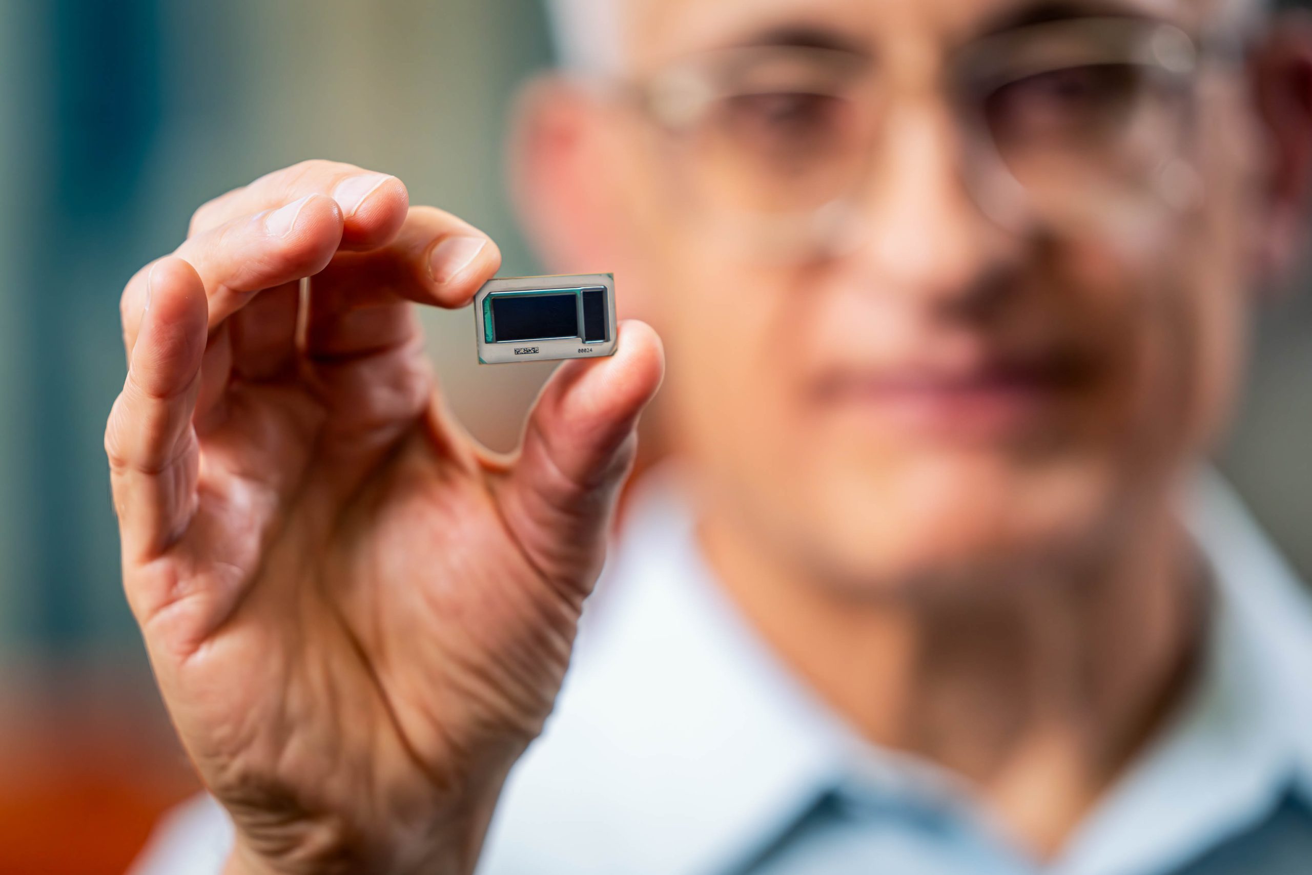 Intel-спін-офф: революційна "скляна субстратна" технологія готова до виробництва за 3 роки 2