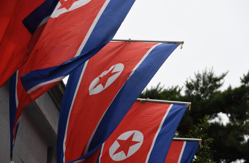 Північнокорейські хакери: як Teams та Slack стали мішенню для злому Windows