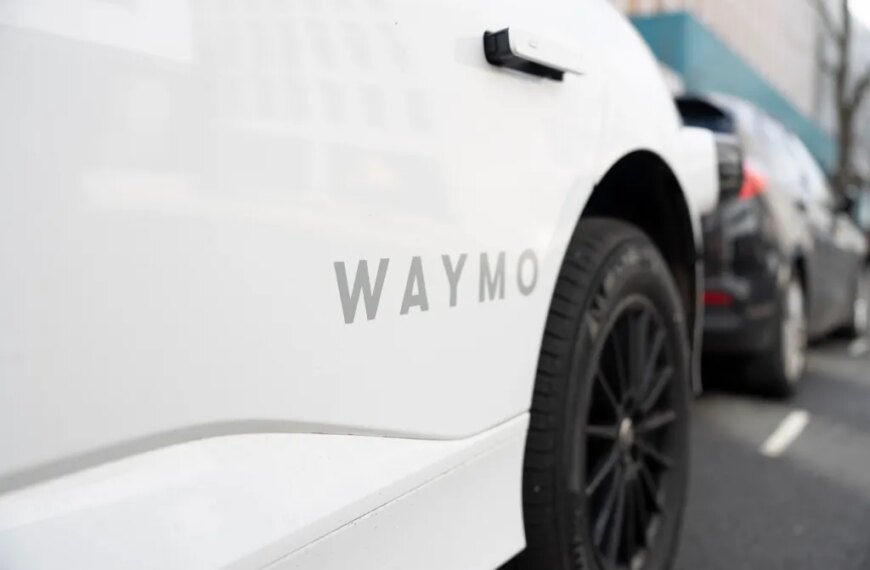 Лондон на порозі епохи безпілотних таксі: Waymo розпочала тестові заїзди