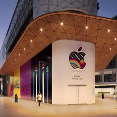 Незламний дисплей iPhone Ultra: секрет у звичайному клеї? 4