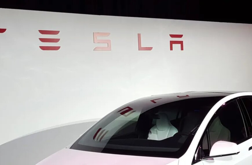 Tesla Model X та S відходять в історію: майбутнє за Cybercab