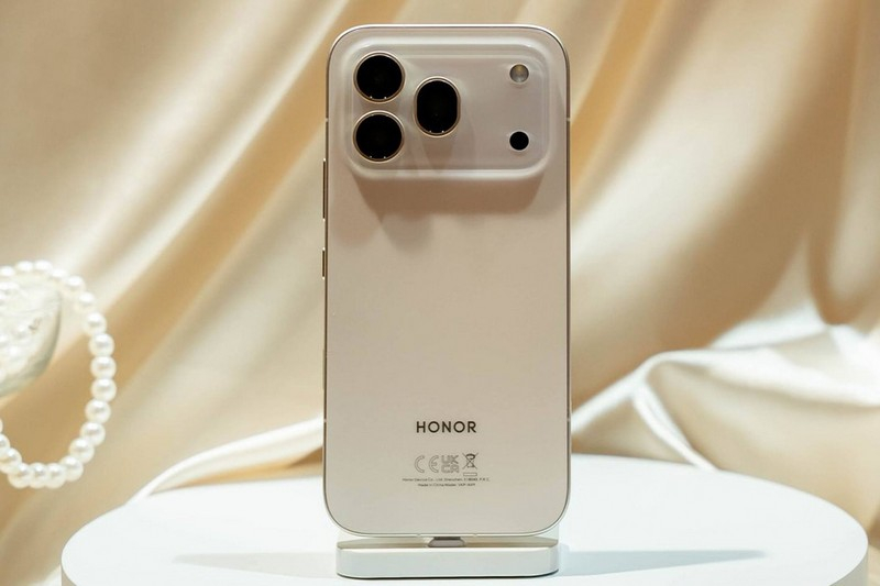 Honor 600 та 600 Pro: Смартфони з найтоншими рамками, дизайном iPhone 17 Pro та 200-Мп камерами вже тут 1