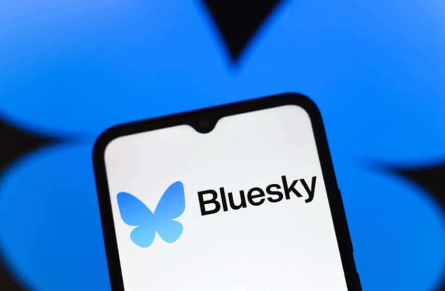 Bluesky впроваджує AI: створюйте власні стрічки з Attie