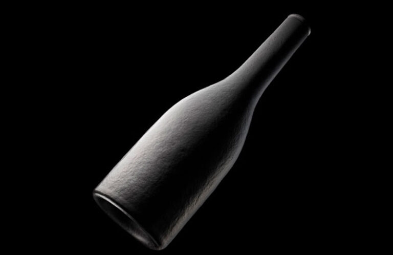 Японське саке, ферментоване в космосі: унікальний напій продано за шалені гроші 10