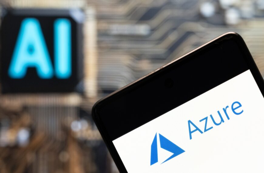“Приховані проблеми Azure: Колишній інженер Microsoft розкриває, як ШІ спричинив збої”