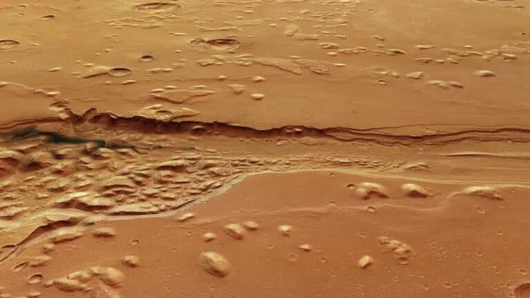 Mars Express виявив марсіанський "хаос": сліди давніх потопів серед кратерів 15 Mars Express виявив марсіанський "хаос": сліди давніх потопів серед кратерів 7