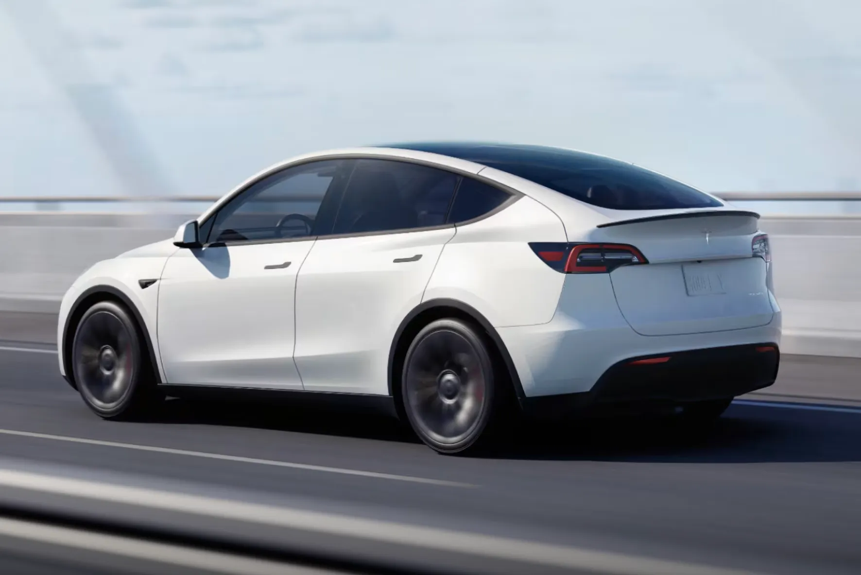 Tesla відкликає тисячі Model Y: забули наклеїти етикетку 1 Tesla відкликає тисячі Model Y: забули наклеїти етикетку 1