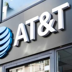AT&T обманює клієнтів "безкоштовними" телефонами: реальність боргової ями 8