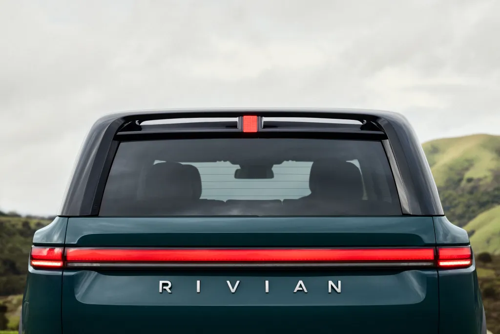 Rivian розпочне поставки перших позашляховиків R2 вже 9 червня 1 Rivian розпочне поставки перших позашляховиків R2 вже 9 червня 1