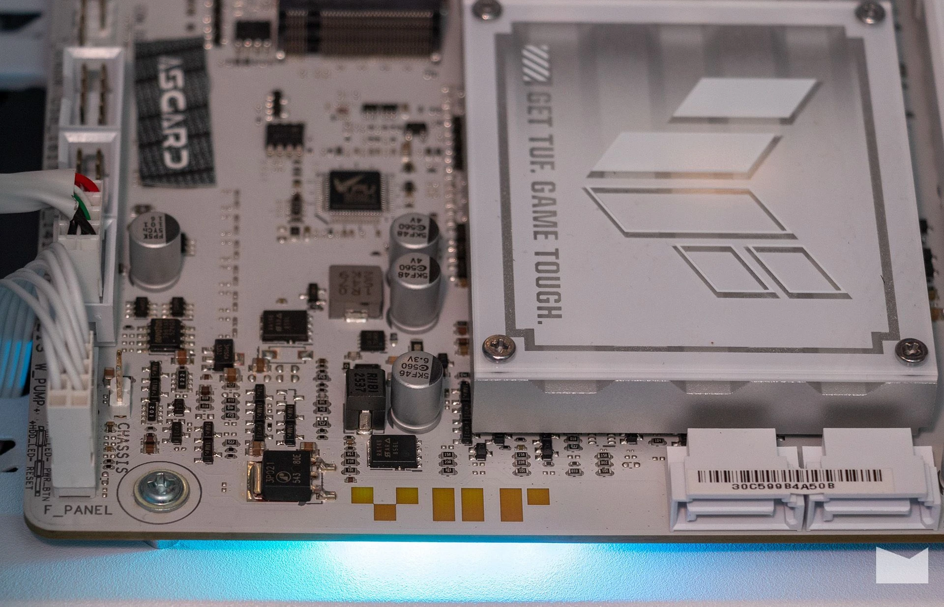 ASUS TUF GAMING X870-PRO WIFI7 W NEO: неокласицизм AM5 з вражаючим оглядом 31