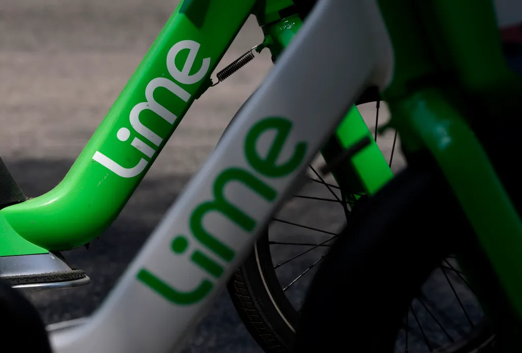Lime ризикує: Чи вдасться стартапу електричних самокатів вийти на IPO? 1