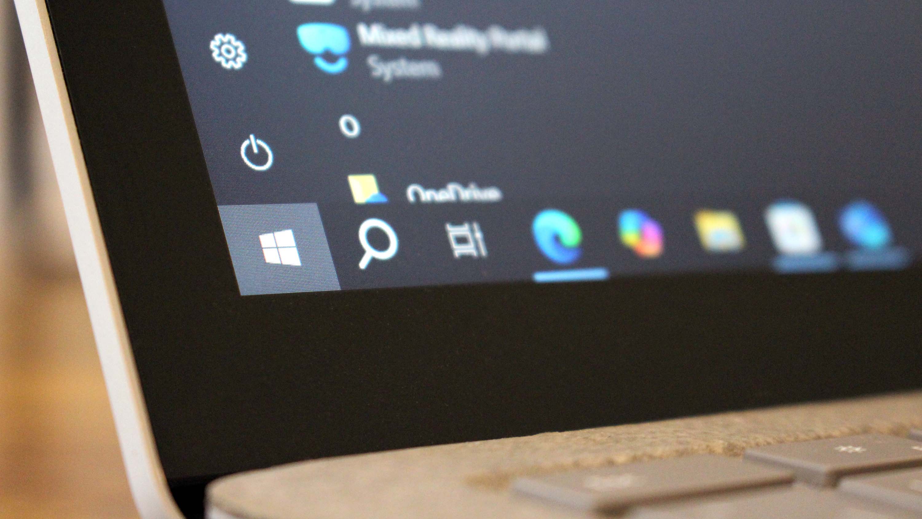 HP демонструє складність переходу на Windows 11, зберігаючи прихильність до Windows 10 1