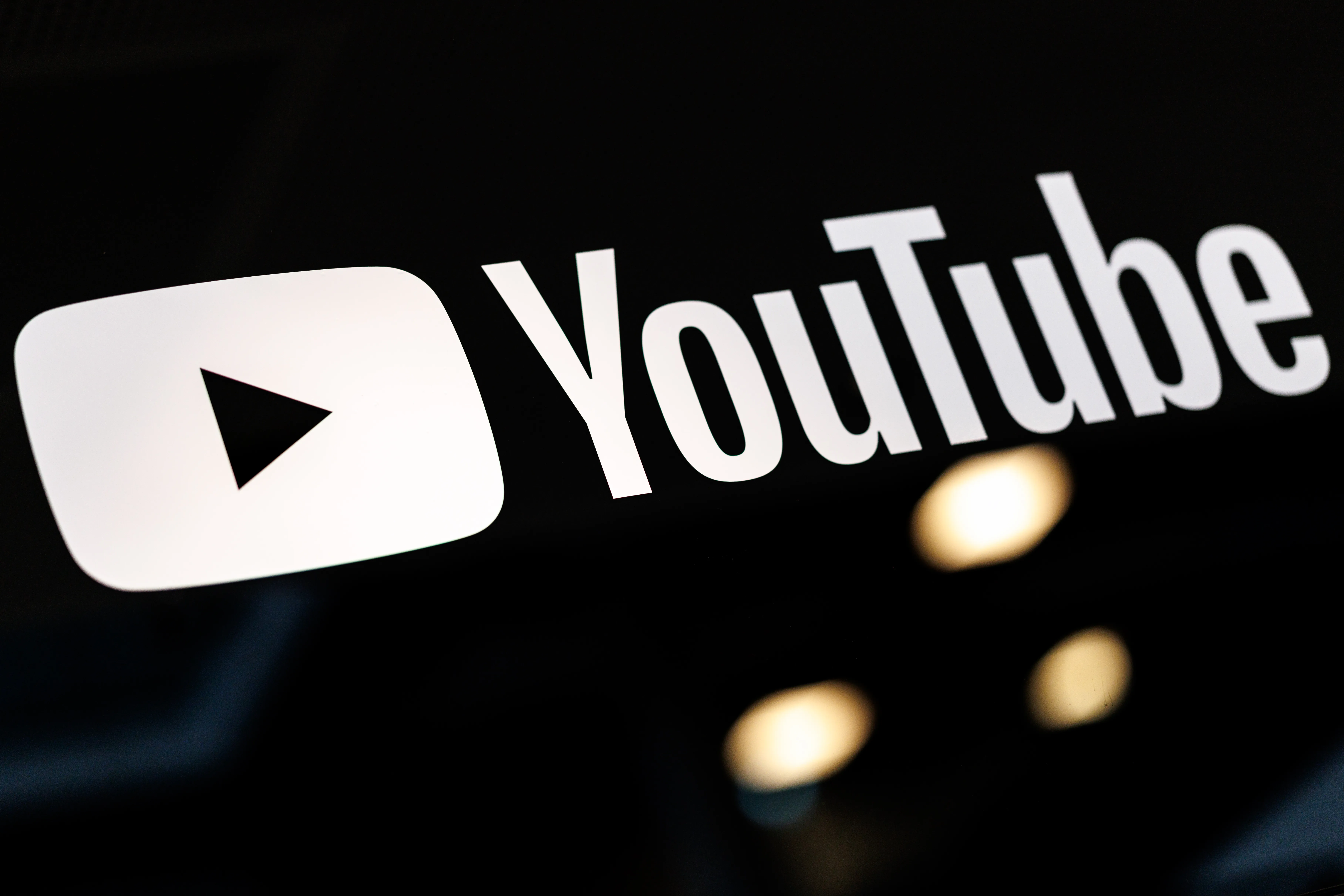 YouTube впроваджує нові функції для подкастів: рекомендації від ШІ та автоматичну зміну швидкості 1 YouTube впроваджує нові функції для подкастів: рекомендації від ШІ та автоматичну зміну швидкості 1