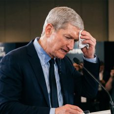 Apple розгортає титанові крила: чому iPad Fold залишається за кулісами масового ринку 3