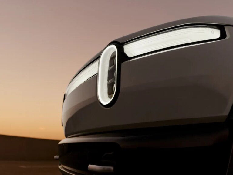 Rivian зменшує кредит від Міністерства енергетики до $4,5 млрд для заводу в Джорджії 13 Rivian зменшує кредит від Міністерства енергетики до $4,5 млрд для заводу в Джорджії 13