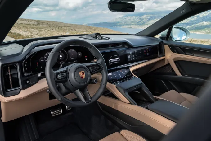 Porsche презентує електричний Cayenne Coupe: революція в лінійці кросоверів 2