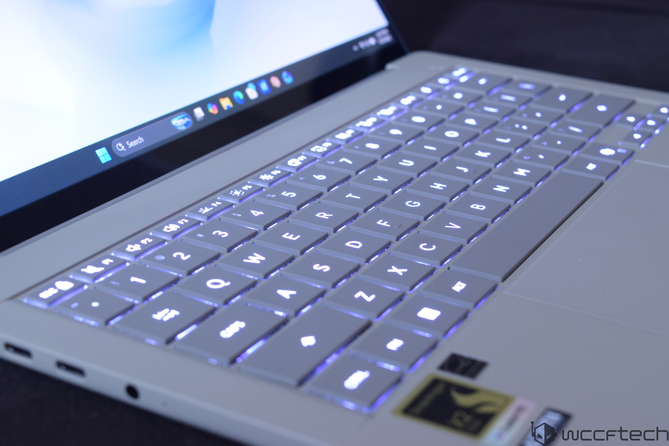 ASUS Zenbook A14: Огляд ультралегкого ноутбука зі Snapdragon X2 Elite Extreme та блискавичним процесором 10