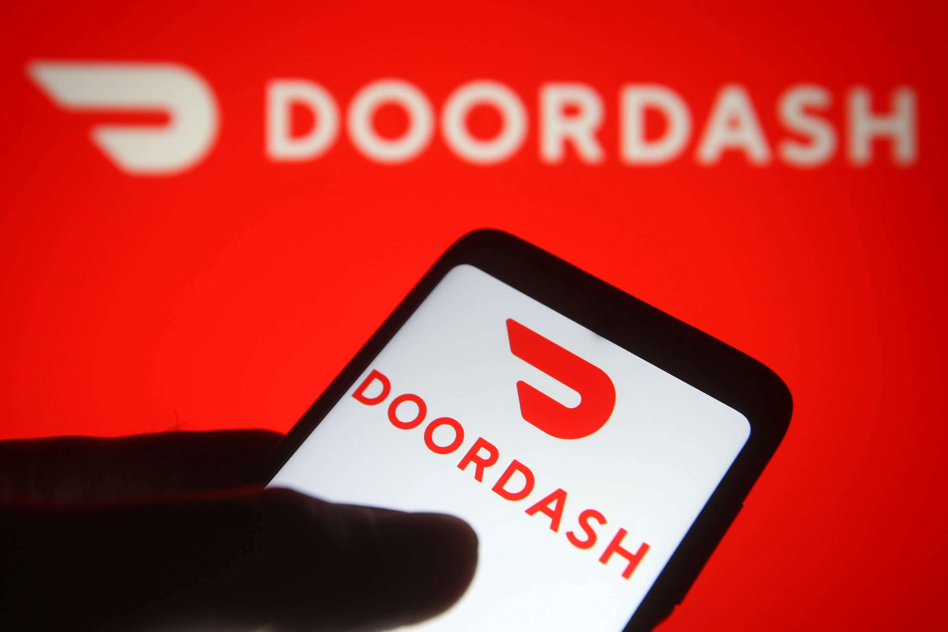 Замовляй їжу в DoorDash: новий AI-бот розуміє фото та підказки 1