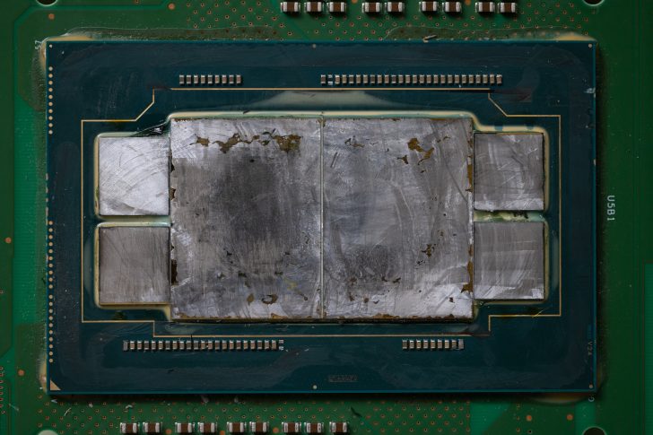 Intel повертає "примарний" Arctic Sound Xe-HP: два чипи та HBM2E з планів 2021 року 82 Intel повертає "примарний" Arctic Sound Xe-HP: два чипи та HBM2E з планів 2021 року 82