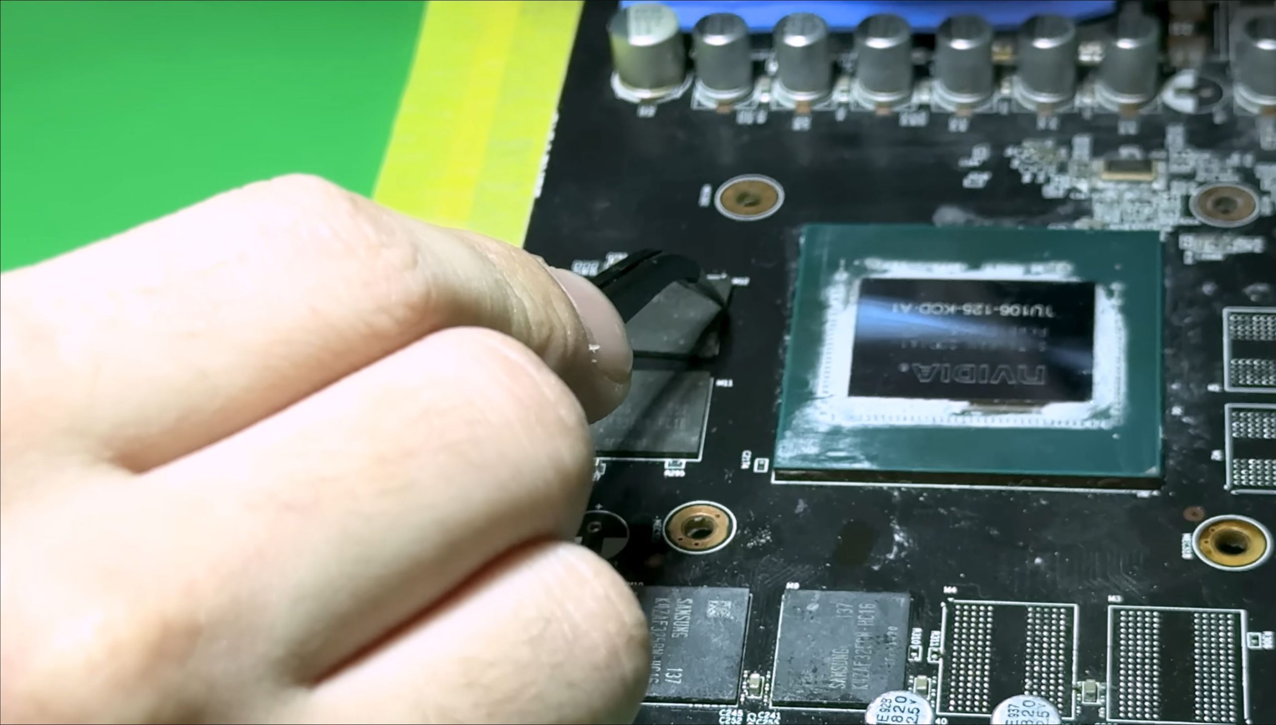 Модерізуй GeForce GTX 1650: подвоюємо відеопам'ять до 8 ГБ та значно прискорюємо продуктивність 2 Модерізуй GeForce GTX 1650: подвоюємо відеопам'ять до 8 ГБ та значно прискорюємо продуктивність 2