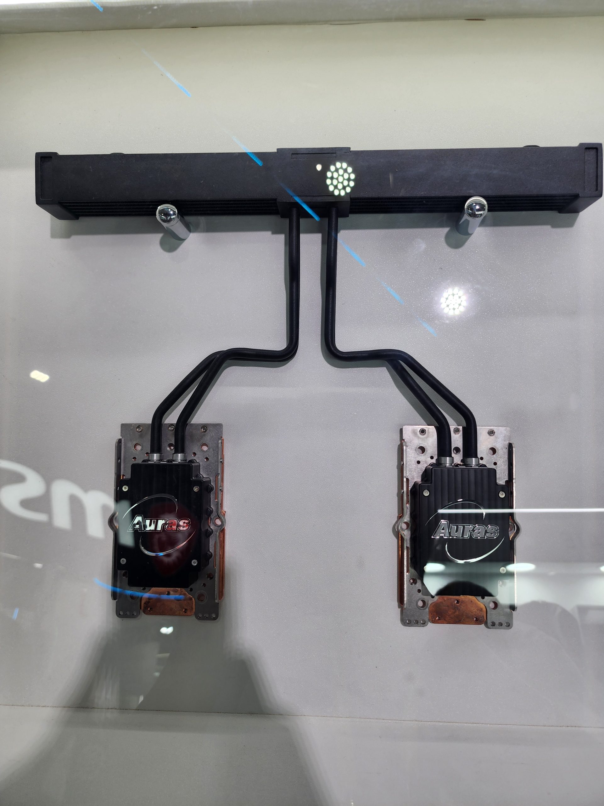 Виробник охолодження ставить на 1000W GPU: монстр з двома 360мм AIO натякає на майбутнє RTX-карт NVIDIA 10 Виробник охолодження ставить на 1000W GPU: монстр з двома 360мм AIO натякає на майбутнє RTX-карт NVIDIA 10