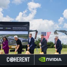 RTX Remix 1.5: NVIDIA стиснула Half-Life 2 RTX до 50GB, зменшивши розмір на 37.5% 8 RTX Remix 1.5: NVIDIA стиснула Half-Life 2 RTX до 50GB, зменшивши розмір на 37.5% 8