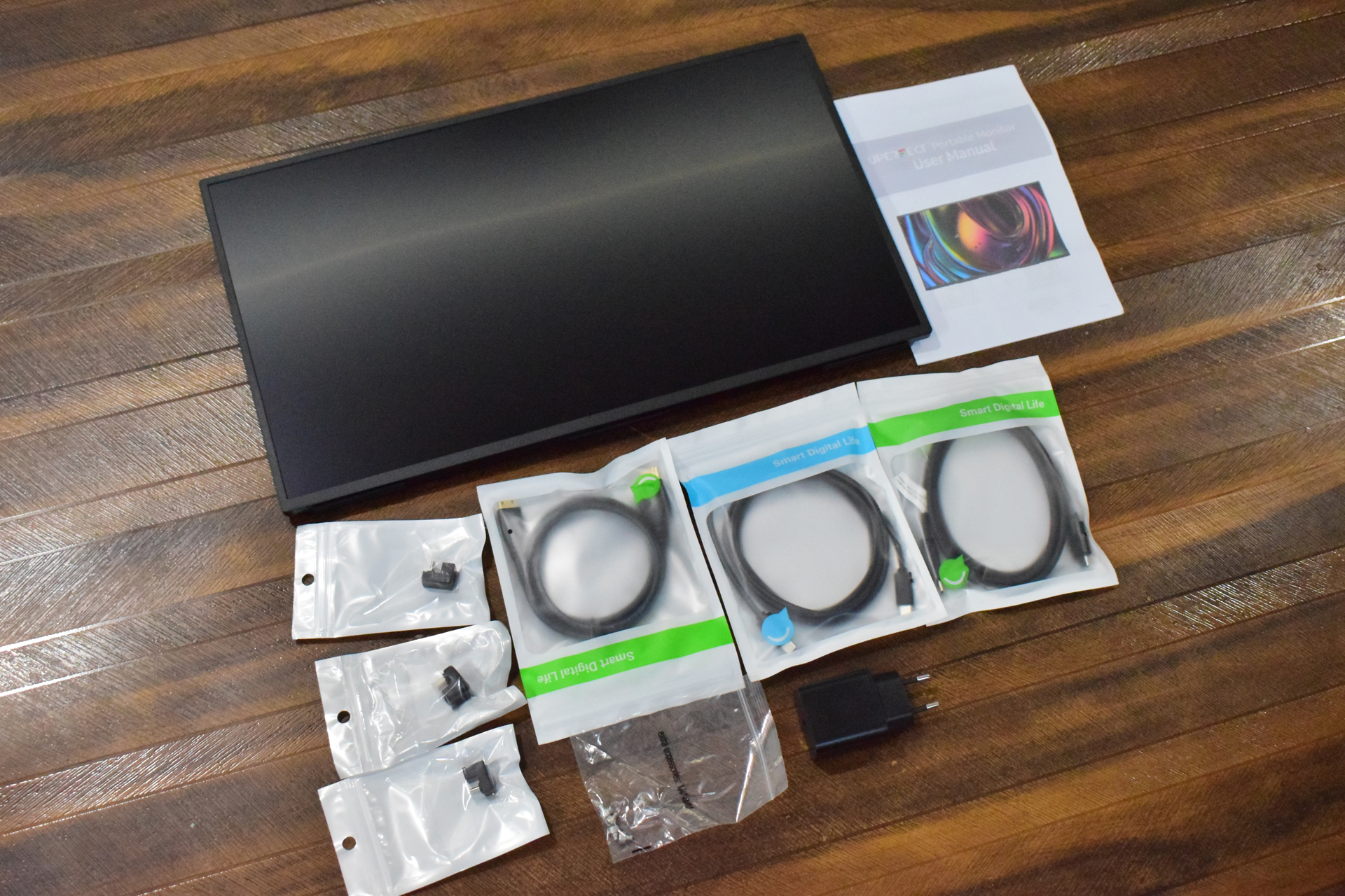 UPERFECT GR19BU 4K QLED: Огляд монітора з приголомшливою чіткістю та насиченістю кольорів 1