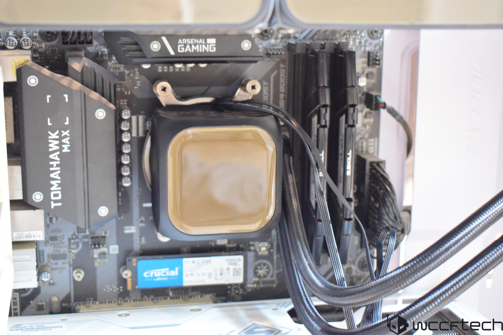 ASTRA LZ360 ARGB BK: Оновлення з інноваційним матричним дисплеєм 8