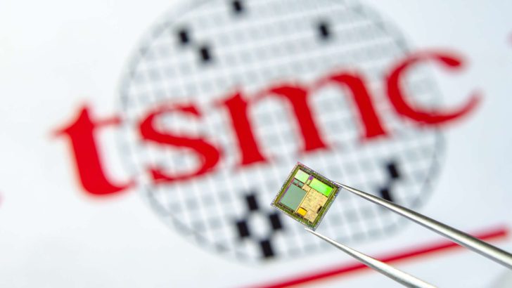 NVIDIA Feynman: Шлях до революції чіпів через ковбасну упаковку TSMC, або як подолати обмеження розміру 73 NVIDIA Feynman: Шлях до революції чіпів через ковбасну упаковку TSMC, або як подолати обмеження розміру 73