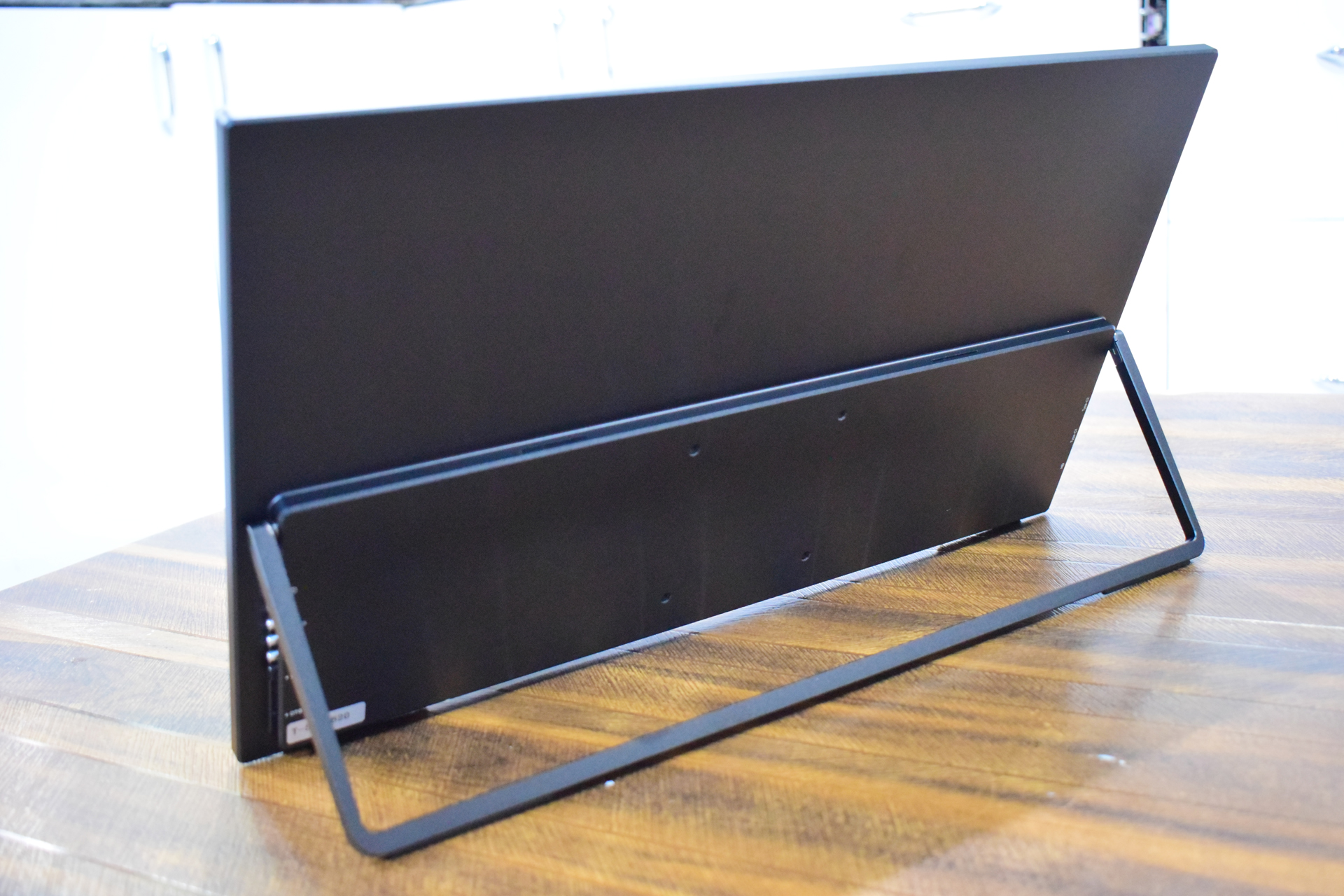 UPERFECT GR19BU 4K QLED: Огляд монітора з приголомшливою чіткістю та насиченістю кольорів 3