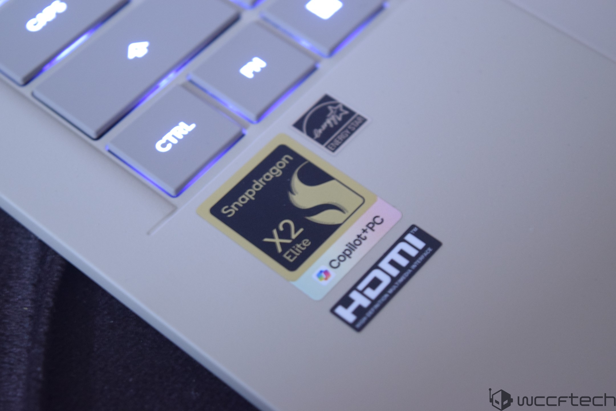 ASUS Zenbook A14: Огляд ультралегкого ноутбука зі Snapdragon X2 Elite Extreme та блискавичним процесором 1