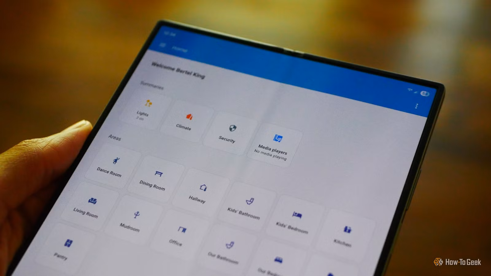 3 проєкти панелей керування Home Assistant, які варто спробувати цими вихідними 1