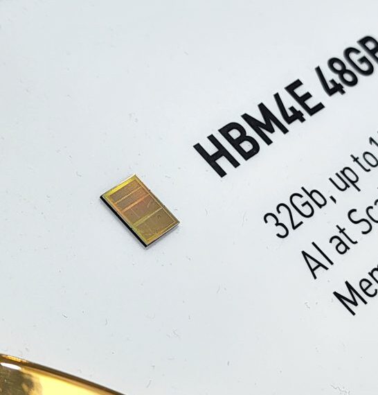 SK Hynix демонструє HBM4E: 48 ГБ у 12-шаровому стеку та рекордні 4&hellip;