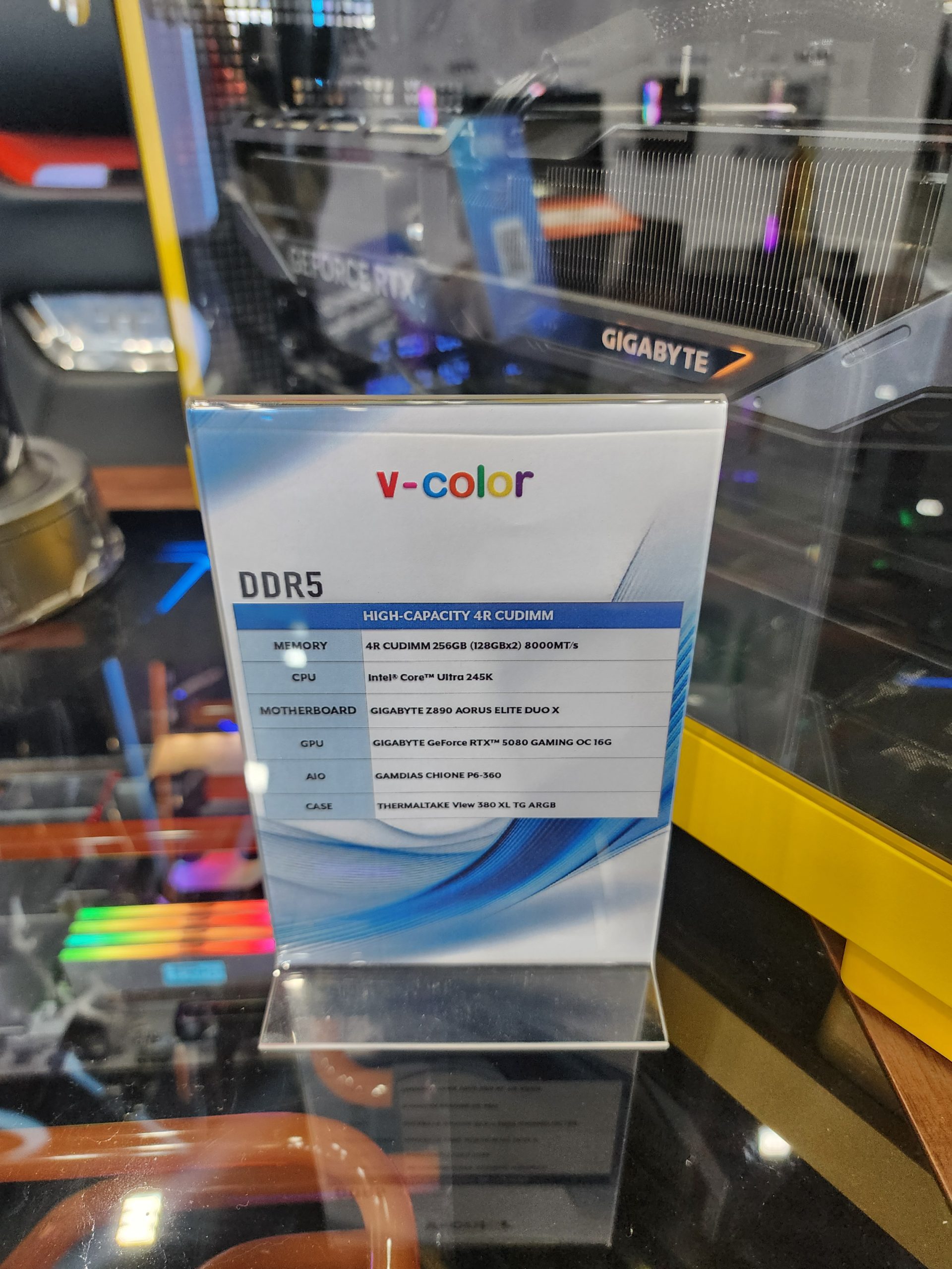 V-Color розширює межі DDR5: 2 ТБ з новими MRDIMM та оновлений OLED-застосунок з низьким профілем EXPO ULL 10 V-Color розширює межі DDR5: 2 ТБ з новими MRDIMM та оновлений OLED-застосунок з низьким профілем EXPO ULL 10