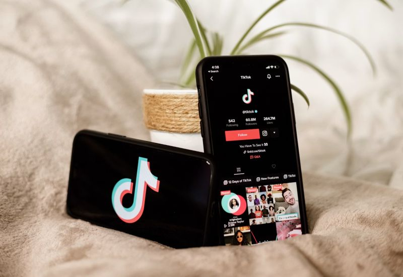 Головна 42 Американським чиновникам знову дозволили встановлювати TikTok на службових пристроях