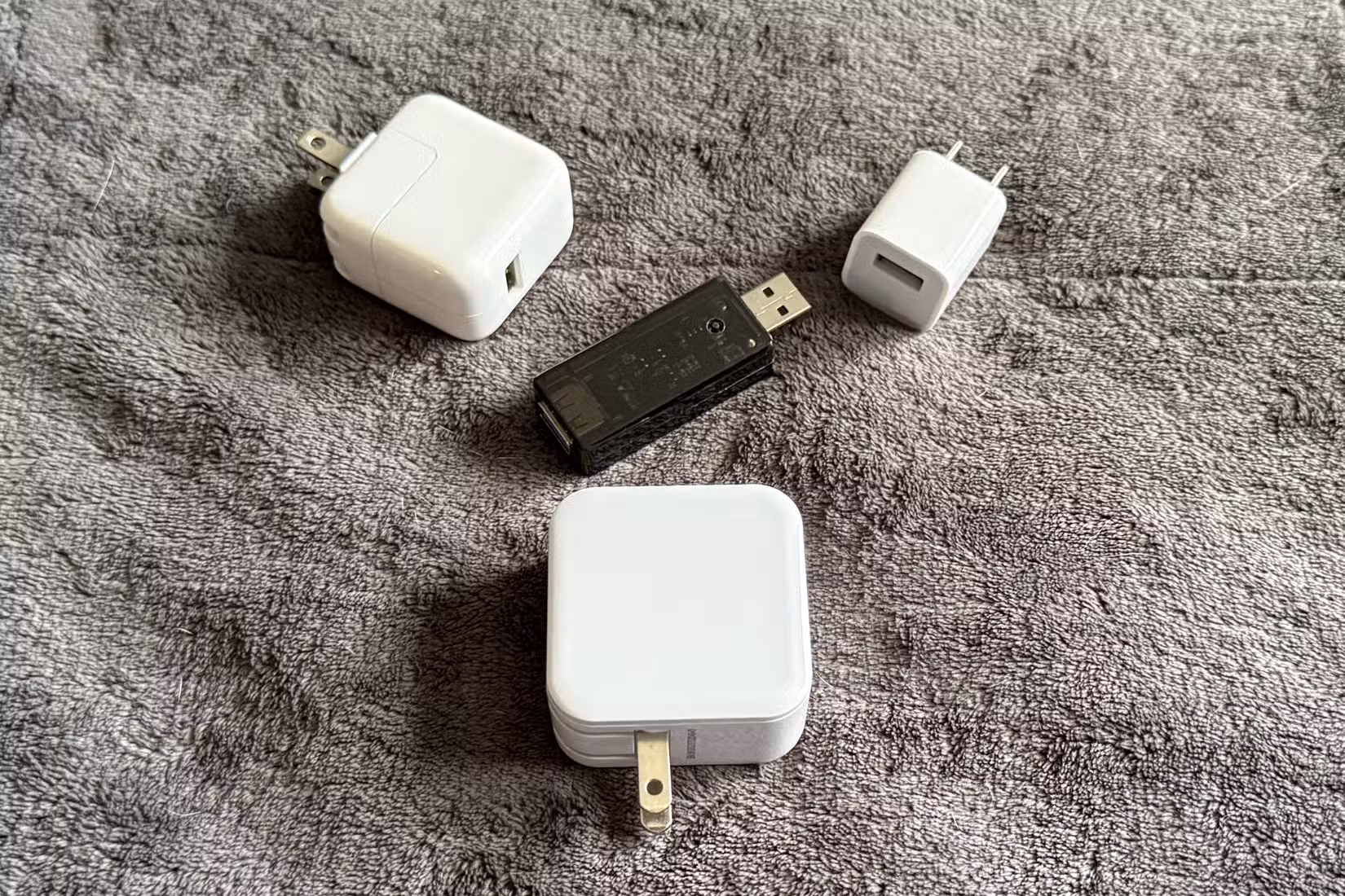 Зменште розмір, але не функціонал: USB-адаптери замість громіздких смарт-розеток 26