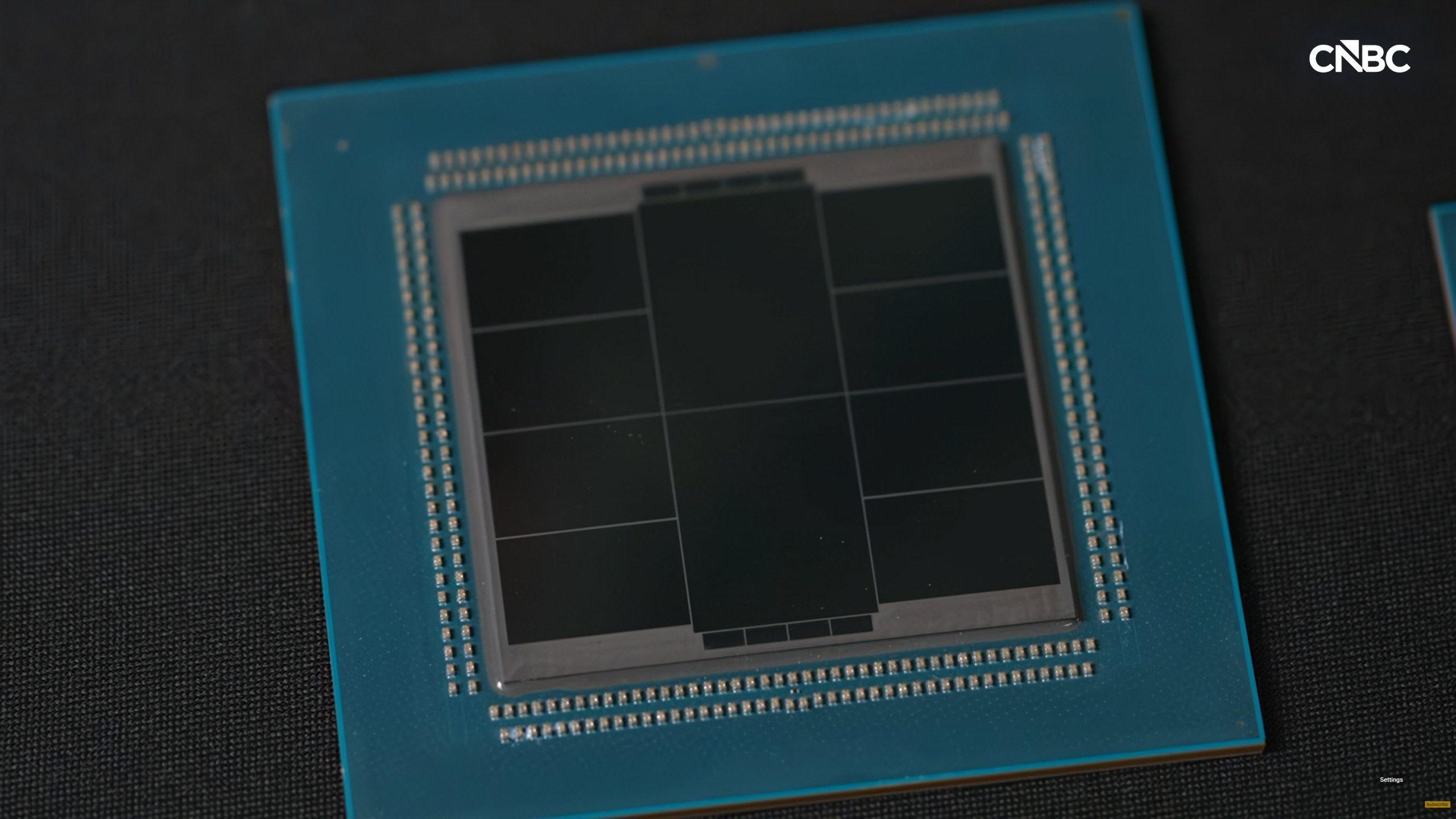 AMD вибухає Helios: нове покоління ШІ-гігантів з MI455X та EPYC 6, що кидають виклик NVIDIA 3 AMD вибухає Helios: нове покоління ШІ-гігантів з MI455X та EPYC 6, що кидають виклик NVIDIA 3