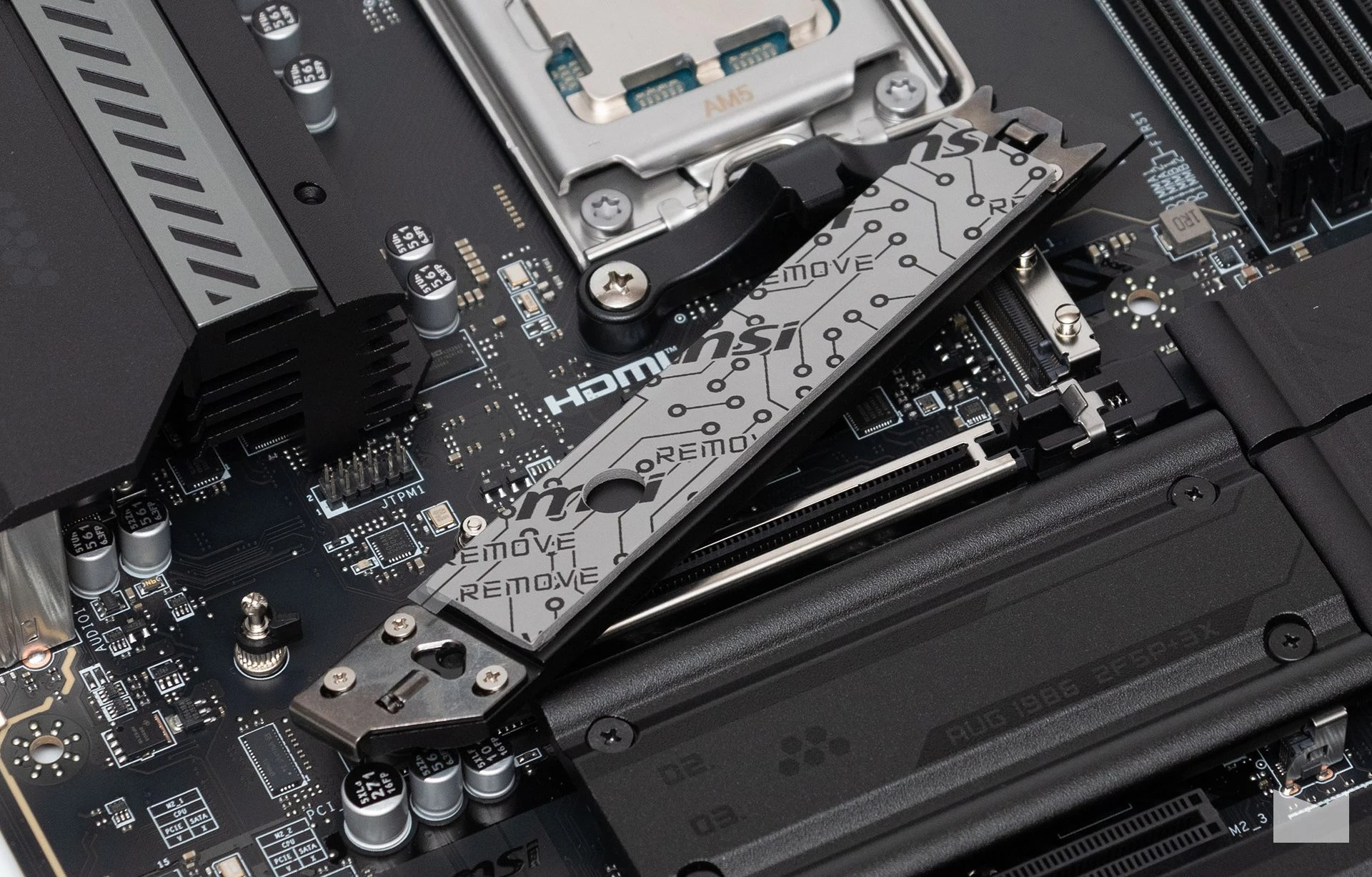 MSI MAG B850 TOMAHAWK MAX WIFI II: розвинене відчуття такту 15
