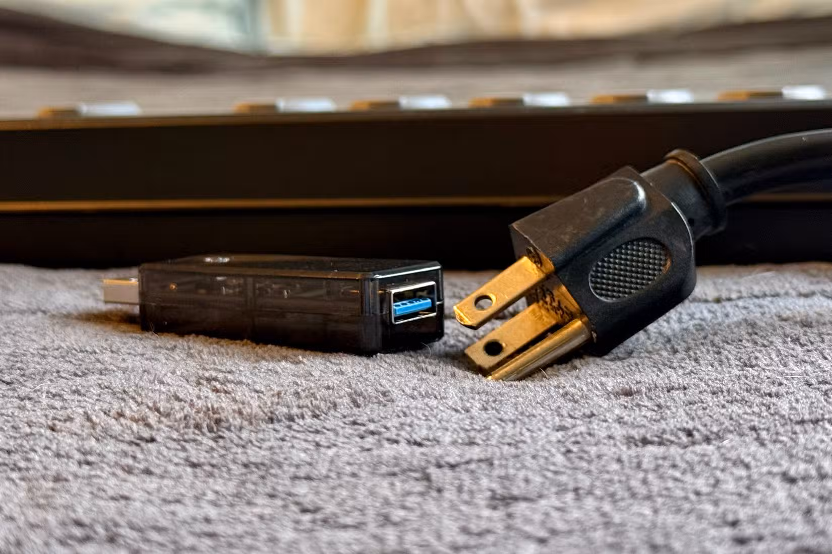 Зменште розмір, але не функціонал: USB-адаптери замість громіздких смарт-розеток 29